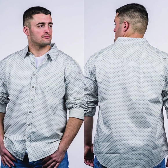 Men’s White Nine Line Button Down - Picture 1 of 8